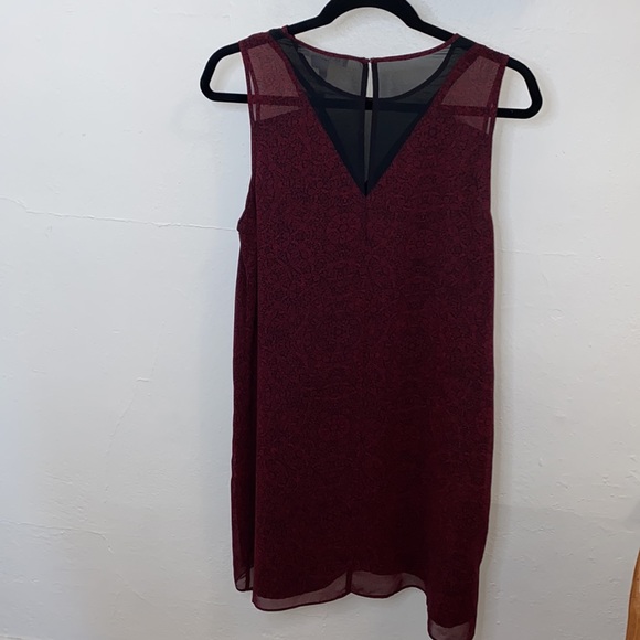 bcbgeneration "wine red combo" floral dress sleeveless W/Mesh V Neck fro… - Picture 4 of 8